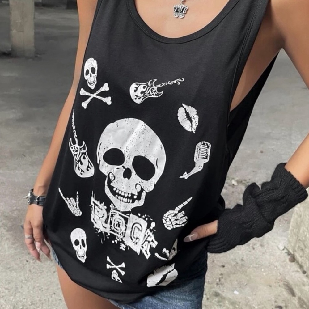 Oversized Graphic Tank Top, NWOT - Picture 4 of 6